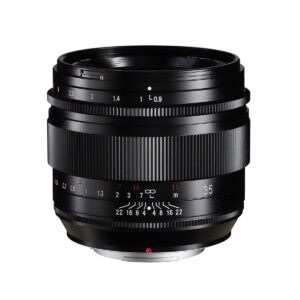 Voigtländer Nokton 35 mm F0,9 mit Fokus- und Blendenring.
